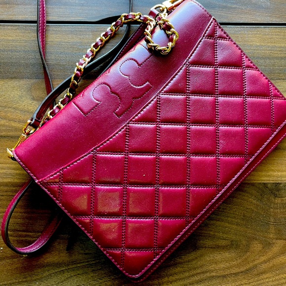 Tory Burch Handbags - Tory Burch convertible shoulder bag